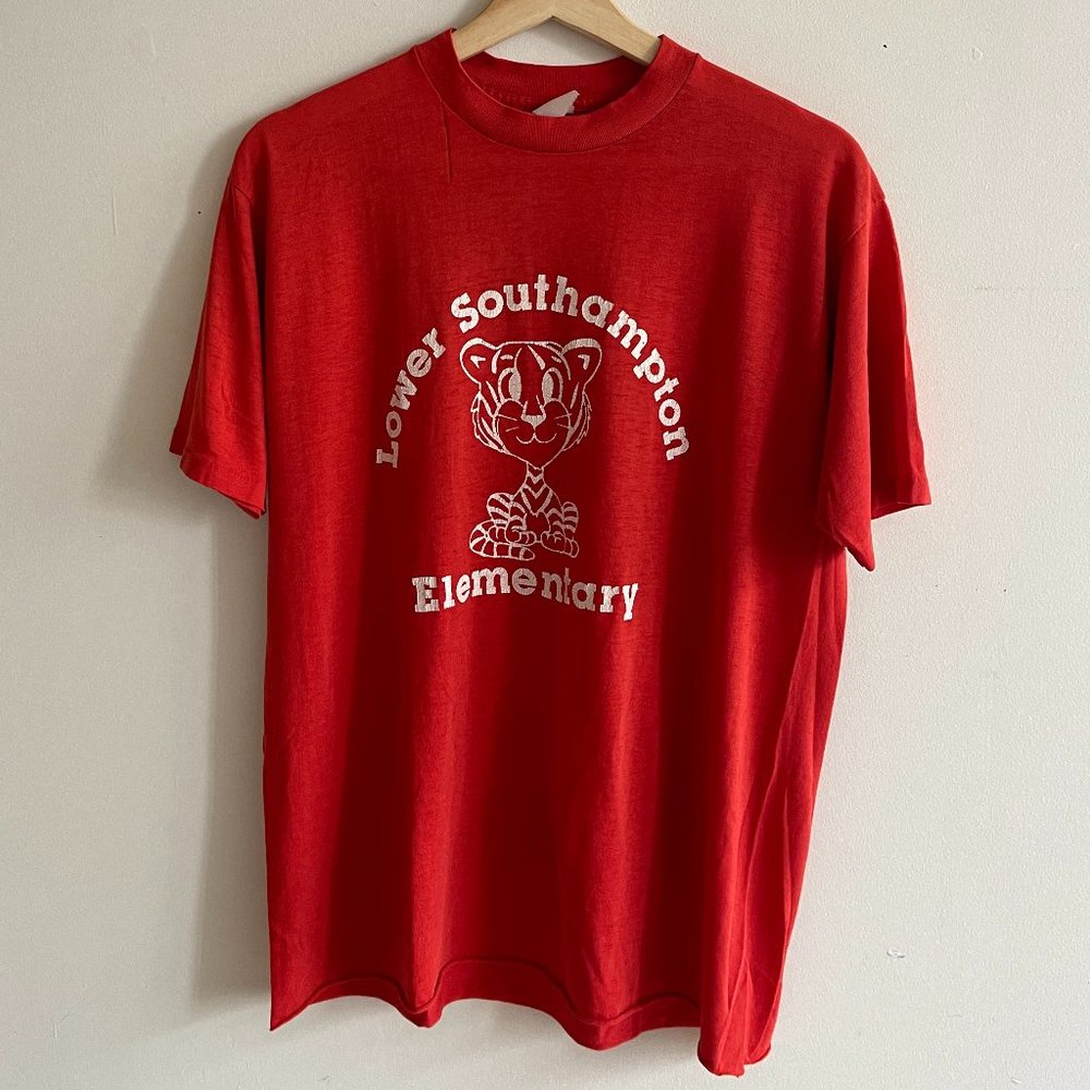 Vintage Red Lower Southampton Elementary T-Shirt, Size M